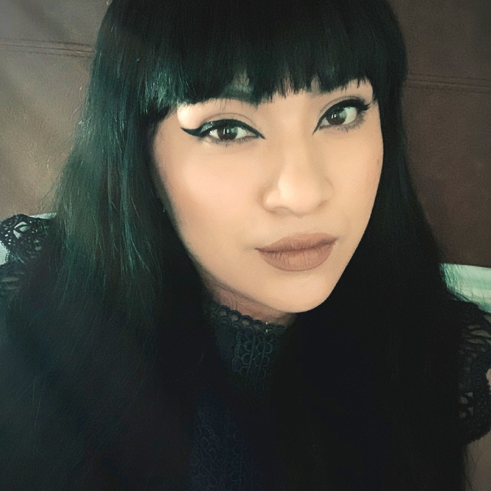 Meet your Posher, Shelly